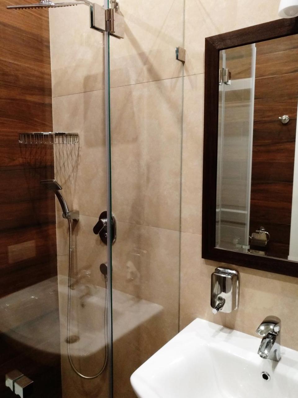 Belokorichi Hotel Киев Екстериор снимка