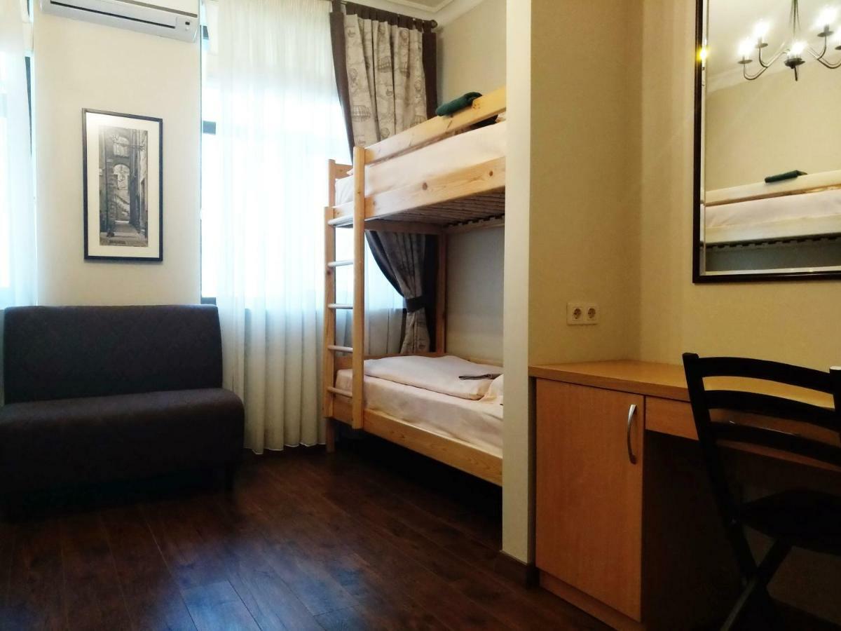 Belokorichi Hotel Киев Екстериор снимка