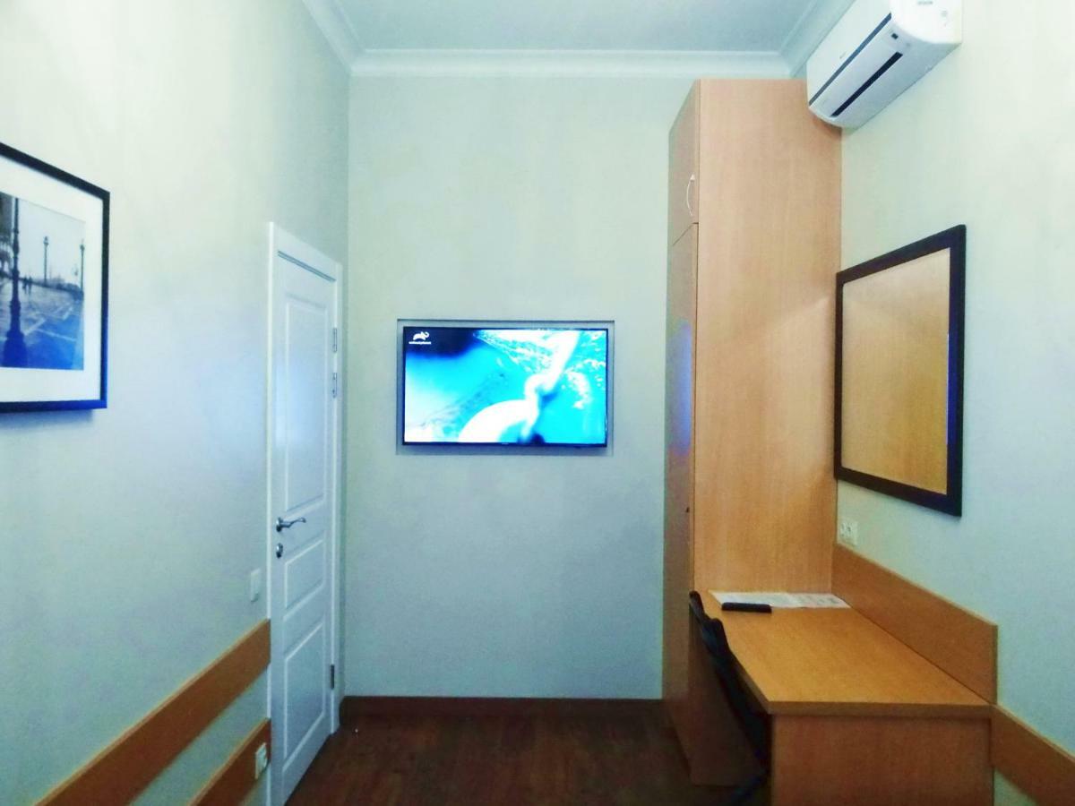 Belokorichi Hotel Киев Екстериор снимка